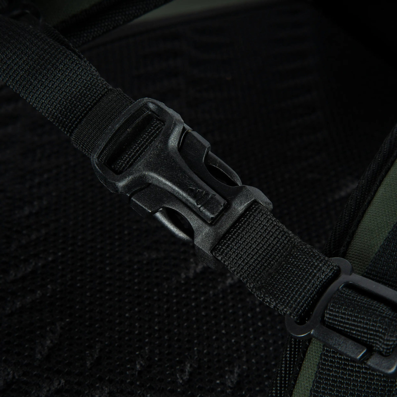 Hooke 30L Dry Backpack dark green