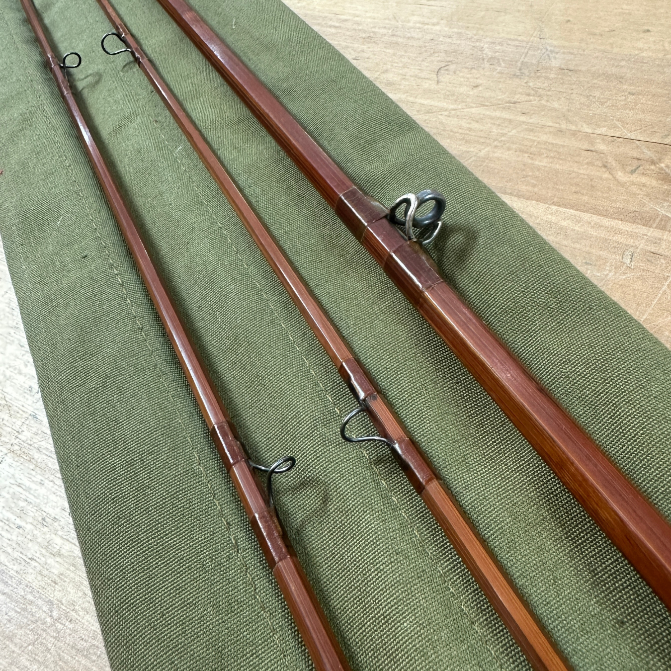 Orvis Battenkill 8' 6wt 2+1 Bamboo Rod - Consignment