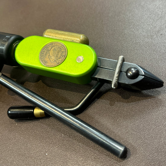 Regal Revolution Big Game Left Hand Vise - Demo